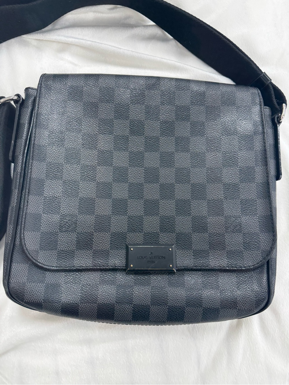 Louis Vuitton Black and Gray Damier Canvas Messenger Bag
